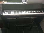 elektrische piano Roland F-140R met krukje, Muziek en Instrumenten, Ophalen, Gebruikt, Zwart, Digitaal