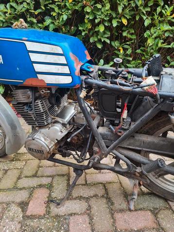 Yamaha xs 400 niet compleet! beschikbaar voor biedingen