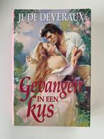 Gevangen in een kus, Jude Deveraux, Willy Montanus, Livres, Romans, Utilisé, Enlèvement ou Envoi