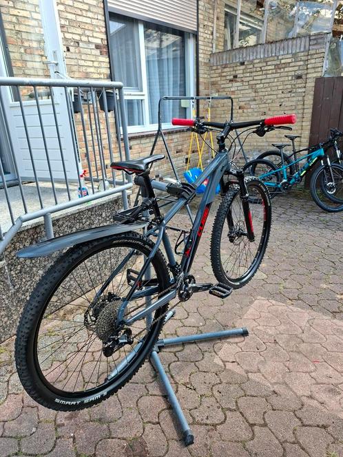 CUBE Attention SL Mast, Fietsen en Brommers, Fietsen | Mountainbikes en ATB, Zo goed als nieuw, Ophalen of Verzenden