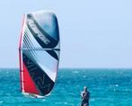 De perfecte complete beginners kiteset flexifoil, crazy..., Watersport en Boten, Kitesurfen, Ophalen, Zo goed als nieuw, Bar