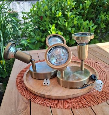 Wand of plafondspots  beschikbaar voor biedingen
