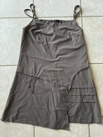 Tunique asymétrique femme à bretelles - T. 40 beschikbaar voor biedingen