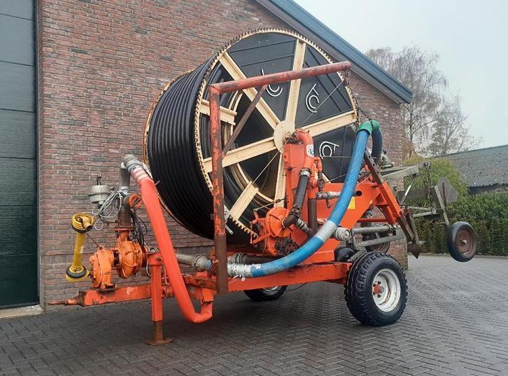 Middelgrote Beregeningshaspel met Pomp, Tuin en Terras, Tuinsproeiers, Gebruikt, Kanonsproeier, Ophalen