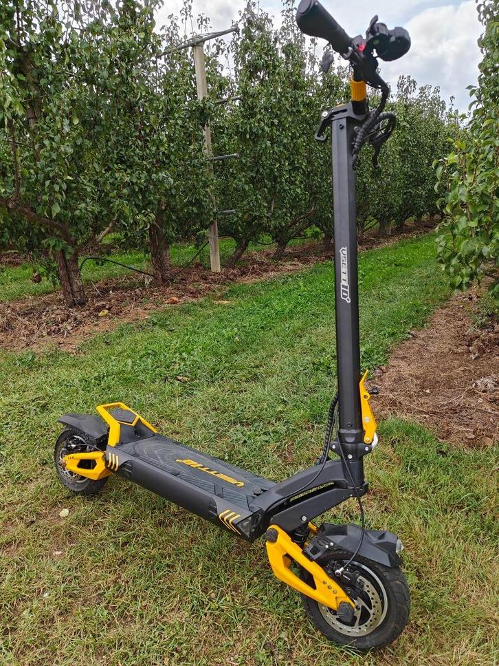Vsett 10 + plus, Fietsen en Brommers, Steps, Zo goed als nieuw, Elektrische step (E-scooter), Ophalen