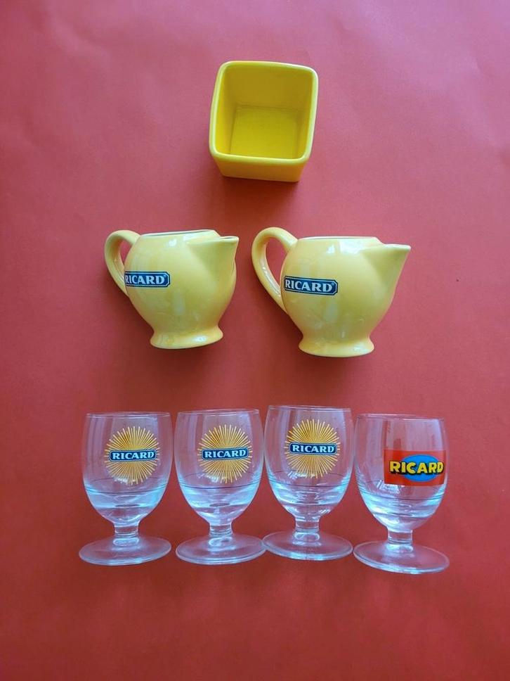 Ricard-service, Verzamelen, Glas en Drinkglazen, Zo goed als nieuw, Ophalen