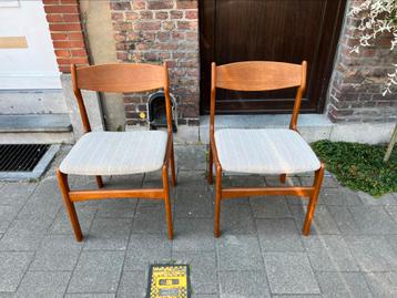 Twee vintage Deense stoelen teak jaren 60, Huis en Inrichting, Ophalen, Hout, Gebruikt, Twee