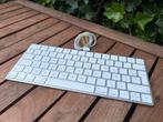Apple Magic Keyboard 2 - AZERTY, Azerty, Ophalen of Verzenden, Zo goed als nieuw, Draadloos