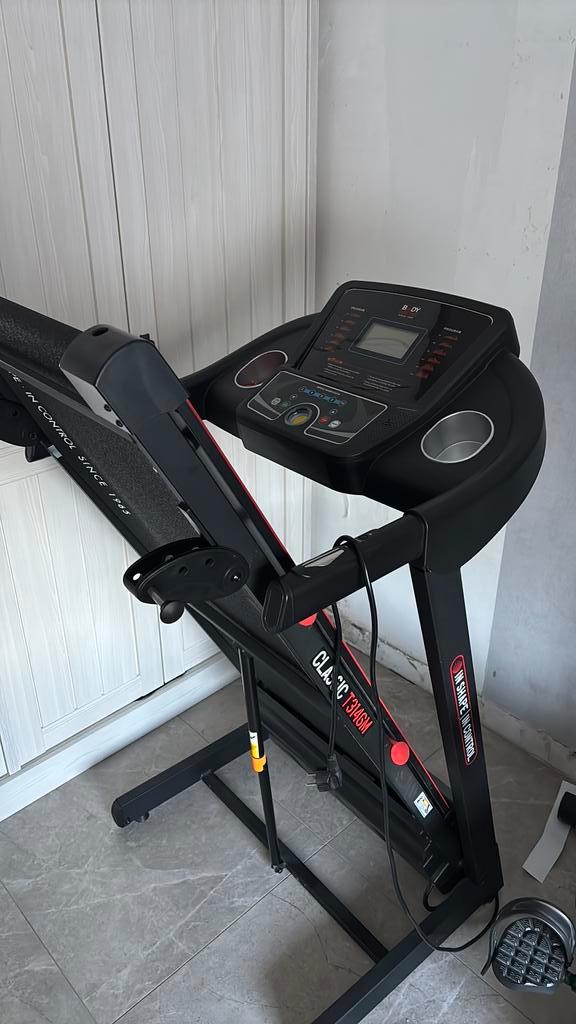 Loopband, Sport en Fitness, Fitnessapparatuur, Zo goed als nieuw, Loopband, Ophalen