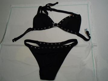 Ensemble soutien et culotte (ou bikini ??) beschikbaar voor biedingen