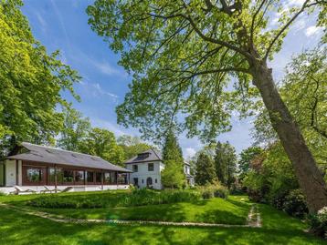 Woning te koop in Ukkel, 7 slpks beschikbaar voor biedingen
