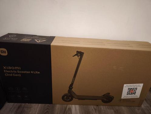 trotinette électrique  neuve, Fietsen en Brommers, Steps, Nieuw, Elektrische step (E-scooter), Ophalen