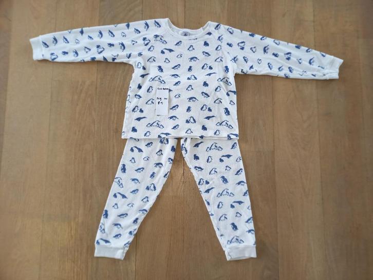 Niet seizoensgebonden pyjama met pinguins petit bateau 9-10j, Kinderen en Baby's, Kinderkleding | Maat 134, Zo goed als nieuw