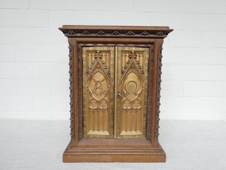 Prachtig neogotiek eiken tabernakel, hoogte 70cm., Antiek en Kunst, Antiek | Religieuze voorwerpen, Ophalen