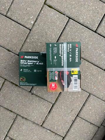 Pakrside accu 2ah & oplader nieuw beschikbaar voor biedingen