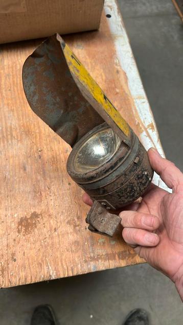 Zelfgemaakte verduisteringslamp pennzoil ww2 beschikbaar voor biedingen