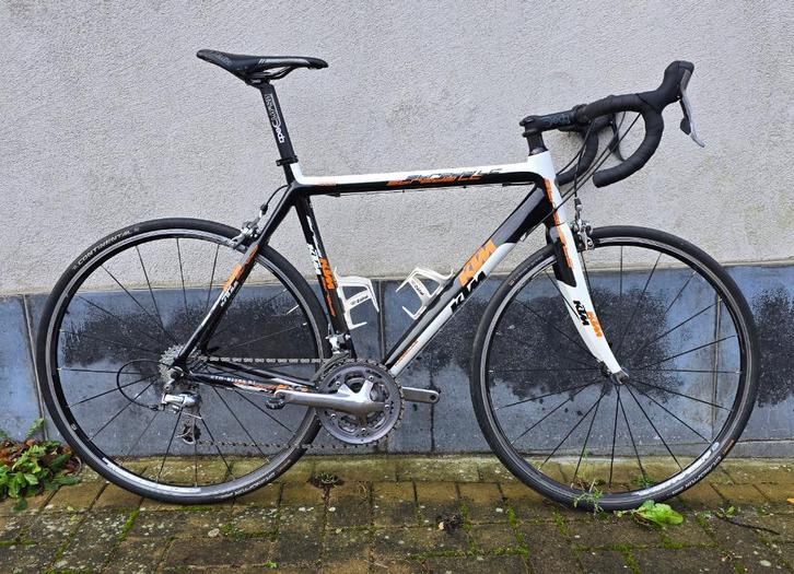 KTM 4000 carbone 56 TRIPLE no scott giant trek ridley merckx, Fietsen en Brommers, Fietsen | Racefietsen, Zo goed als nieuw, Giant