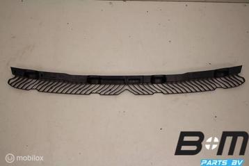 Achterbumper geleider midden VW Passat B8 sedan 3G5807863 beschikbaar voor biedingen