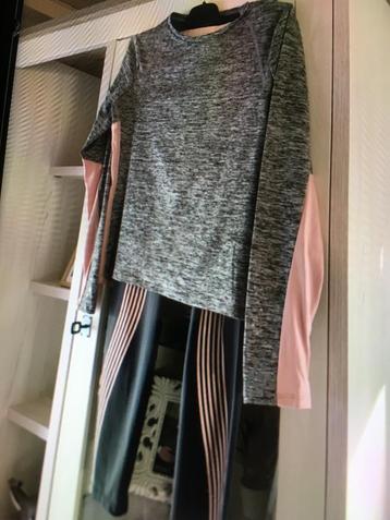 Nieuwe set sportkleding dames Mt: 42  beschikbaar voor biedingen