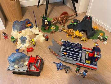 Groot lot Playmobil dinosaurussen (jungle en poolijs) beschikbaar voor biedingen