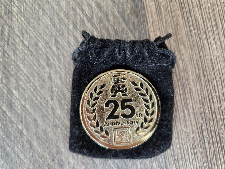 Club Nintendo | Mario 25th Anniversary munt, Games en Spelcomputers, Spelcomputers | Nintendo Switch, Gebruikt, Ophalen of Verzenden