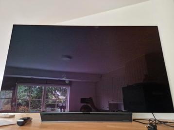 LG oled55b8pla met barst in het scherm door verhuis.  beschikbaar voor biedingen