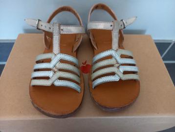 sandalen maat 26 van Pom d' Api beschikbaar voor biedingen