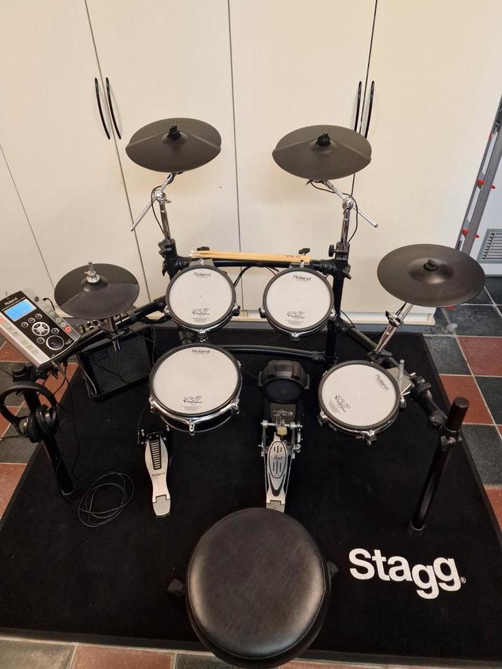 Roland TD-9 batterie électronique, Muziek en Instrumenten, Drumstellen en Slagwerk, Zo goed als nieuw, Pearl, Elektronisch, Ophalen