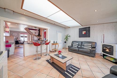 Charmante maison idéalement située dans une rue calme, Immo, Huizen en Appartementen te koop, Provincie Henegouwen, 200 tot 500 m²