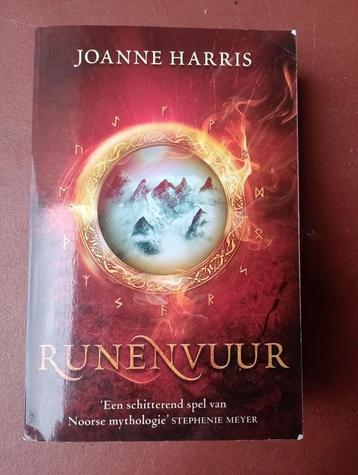 Joanne Harris - Runenvuur (Noorse mythologie, fantasy) beschikbaar voor biedingen