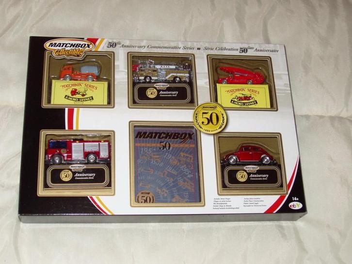 50th Ann. Commemorative Series Matchbox (2) '62 Volkswagen, Hobby en Vrije tijd, Modelauto's | 1:87, Nieuw, Overige typen, Matchbox