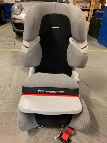 Porsche Kinderstoel ISOFIX. beschikbaar voor biedingen