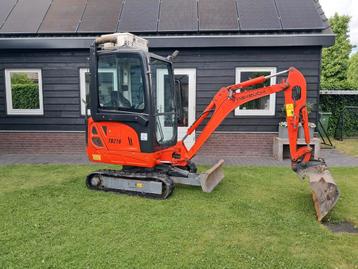 Minigraver Takeuchi TB216 / Minikraan / Graafmachine  beschikbaar voor biedingen