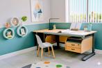 GEAVANCEERD KINDERBUREAU merk MOLL, Huis en Inrichting, Bureaus, Ophalen, In hoogte verstelbaar, Gebruikt, Bureau