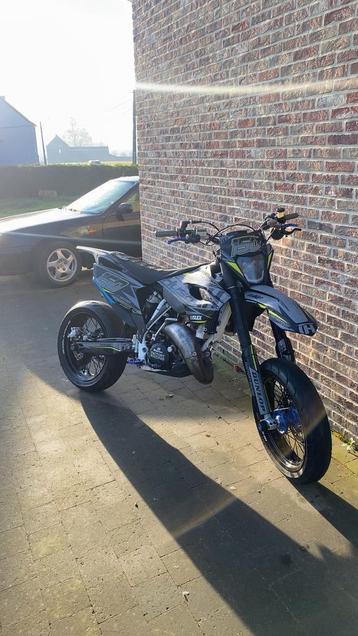 Husqvarna te 125 beschikbaar voor biedingen