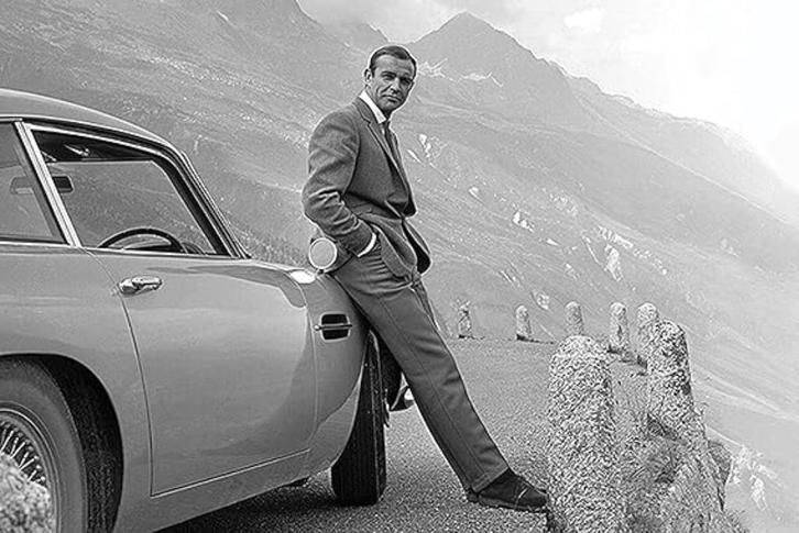 James Bond Sean Connery & Aston Martin Poster | Nieuw, Verzamelen, Posters, Nieuw, Film en Tv, Verzenden