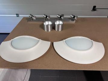 4 stuks wand en plafondverlichting inclusief alle ledlampen beschikbaar voor biedingen