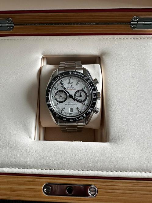 Omega Speedmaster Racing 44.25mm white dail, Bijoux, Sacs & Beauté, Montres | Hommes, Neuf, Montre-bracelet, Omega, Acier, Acier