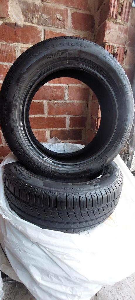 banden Pirelli nog in  nieuwstaat 195/55 r16, Auto-onderdelen, Banden en Velgen, Band(en), Ophalen