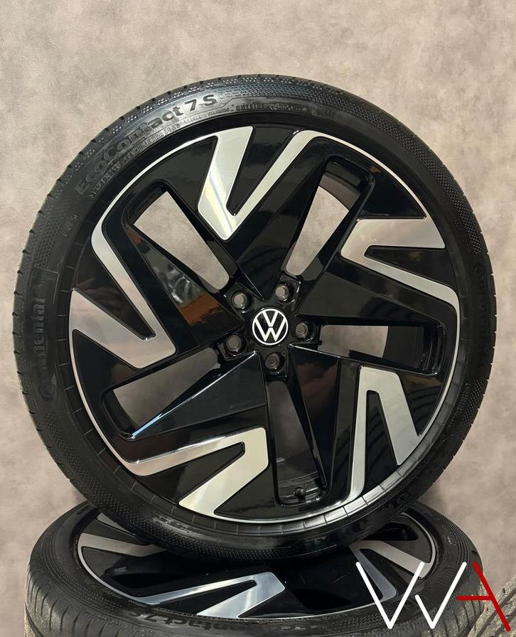 21'' Volkswagen ID.7 GTX ''Mataro'' wielenset nieuwstaat OEM, Auto-onderdelen, Banden en Velgen, Banden en Velgen, Zomerbanden