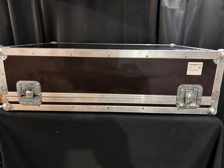 Flightcase voor Behringer WING op ware grootte— THON, Muziek en Instrumenten, Mengpanelen, Gebruikt, Ophalen