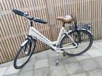 Dames fiets Venturelli - 27 versnellingen
- 28 inch, Fietsen en Brommers, Ophalen, Zo goed als nieuw, Versnellingen