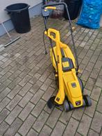 Grasmaaier en kantenmaaier powerplus, Tuin en Terras, Ophalen, Cirkelmaaier, Gebruikt, Elektrische grasmaaier