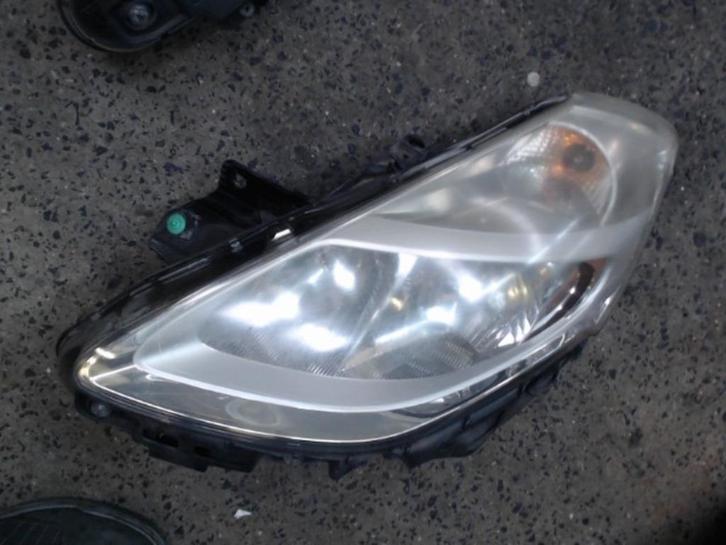 Optique avant gauche Renault Clio 3 2009-2014 LP/15099, Auto-onderdelen, Verlichting, Renault, Gebruikt, Ophalen