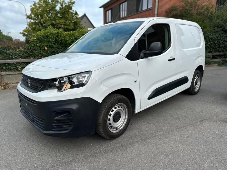 Peugeot Partner 1.5 BlueHdi 3-zit, Auto's, Bestelwagens en Lichte vracht, Particulier, Airconditioning, Peugeot, Diesel, Handgeschakeld