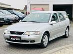 Opel Vectra 1.8i benzine * automaat * 122.000 km * xenon, Auto's, Opel, Automaat, Parkeersensor, Vectra, Bedrijf