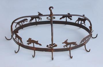 Decoratieve WILDKROON / PANNENREK- met wildmotief beschikbaar voor biedingen