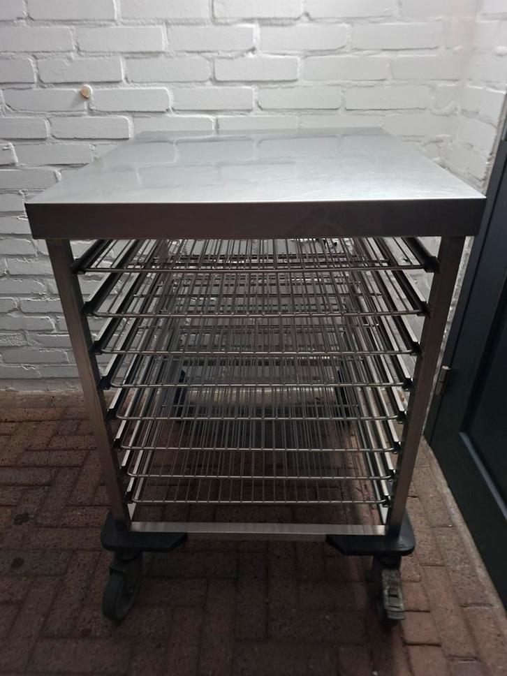 Onderstel van Rvs voor Oven Rational ., Huis en Inrichting, Keuken | Keukenelementen, Gebruikt, Ophalen