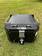 MOTORFIETS Topkoffer Givi (42 liter) + BMW GS 1200 houder, Motoren, Ophalen, Zo goed als nieuw