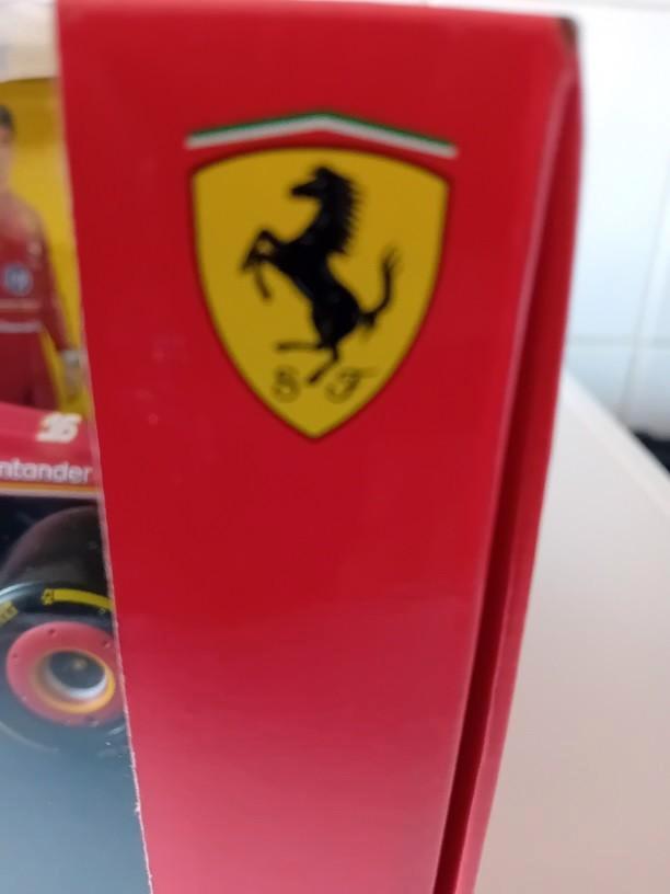 Grote miniatuur FERRARI formule 1 wagen CHARLES LECLERC, Hobby en Vrije tijd, Modelauto's | 1:18, Nieuw, Auto, Burago, Ophalen of Verzenden